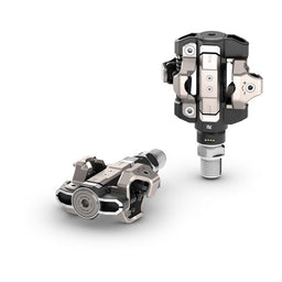 Garmin Rally RS, RK e XC — Rally XC210 Pedal Power Meter; foto oficial Garmin; SKU 010-02875-20